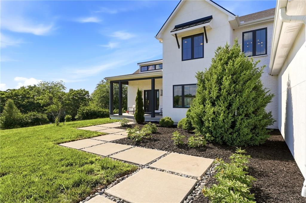 29706 East Easley Road Lee's Summit, MO 64086 - Photo 3 of 85