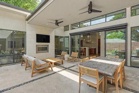 $2,275,000 | 4011 Highgrove Drive, Dallas, TX 75220