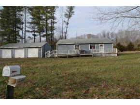 2643 White Road Spencer, IN 47460 - Photo 1 of 3