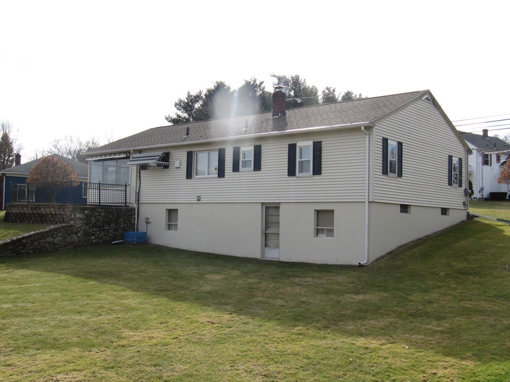 64 Mason Road Dudley, MA 01571 - Photo 6 of 26
