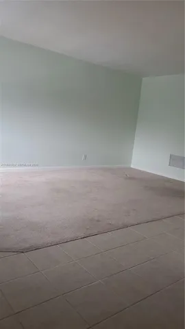 $1,445 | 2400 Lake Osborne Drive, Unit 204, Lake Worth, FL 33461