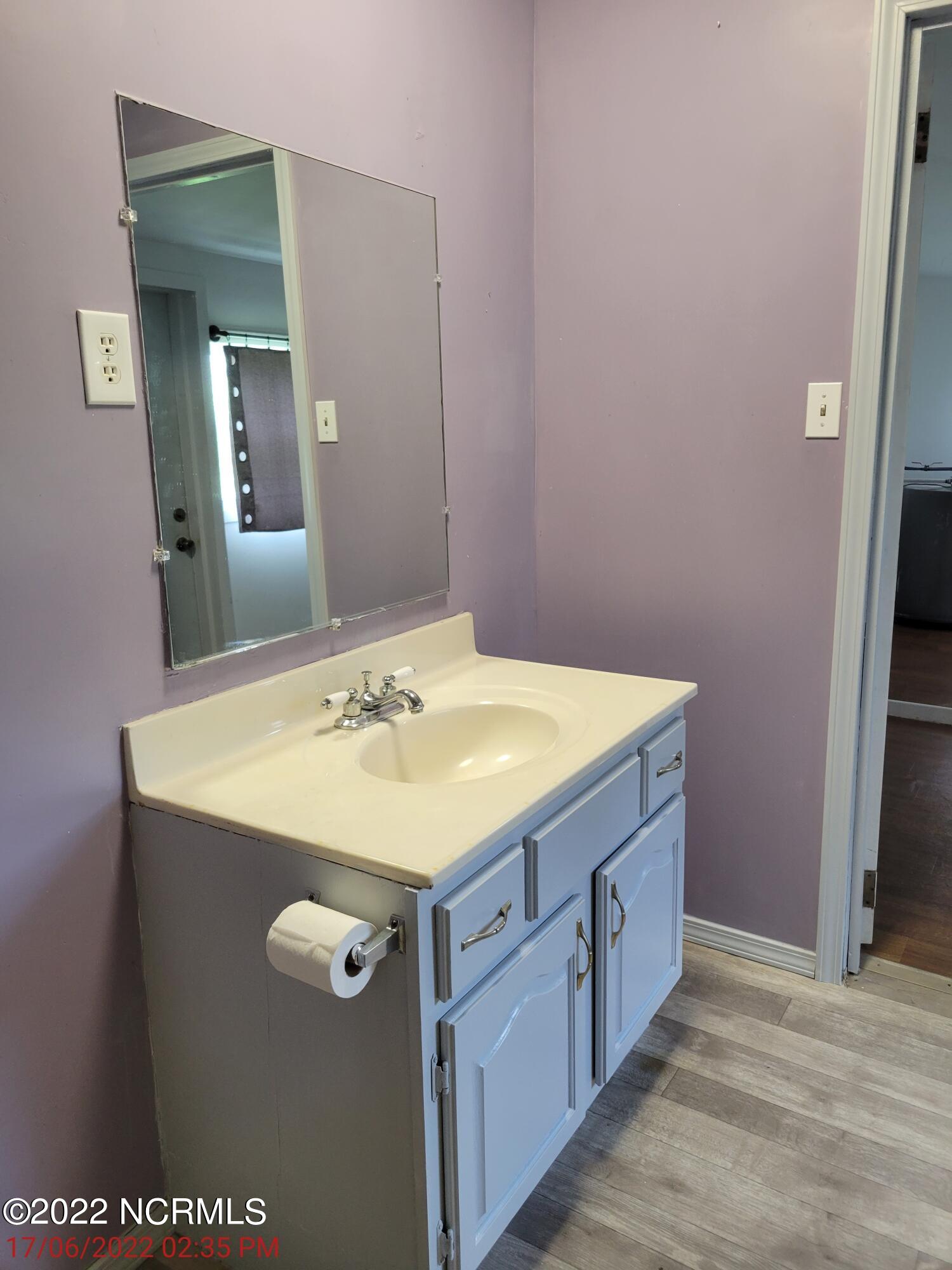 186 School Street Rockingham, NC 28379 - Photo 12 of 27 20220617_143538
