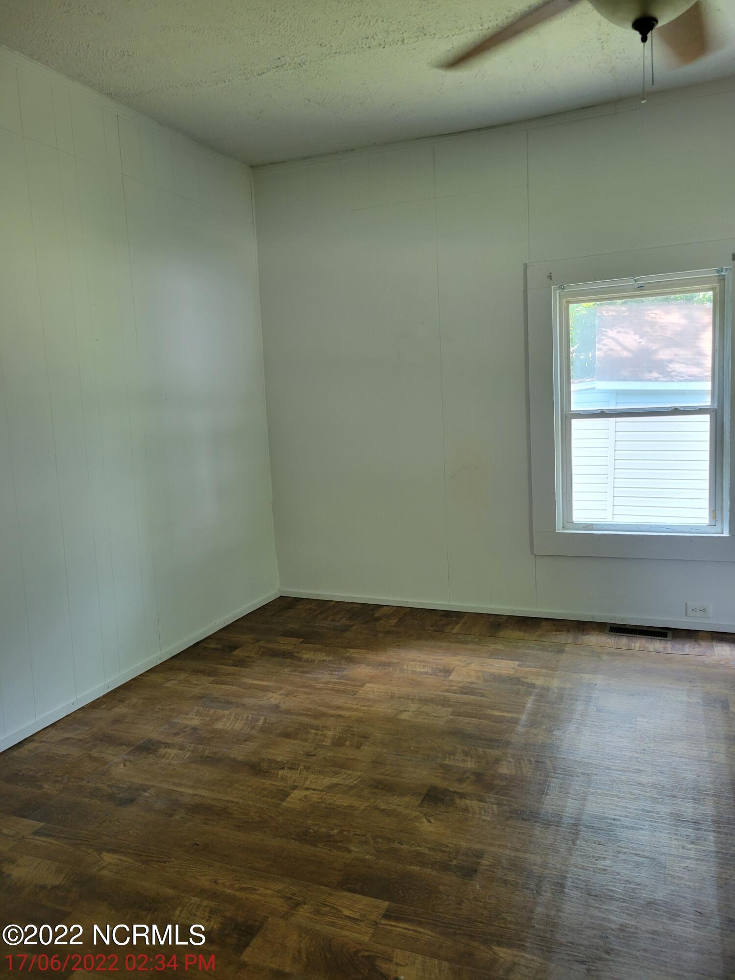 186 School Street Rockingham, NC 28379 - Photo 22 of 27 20220617_143338
