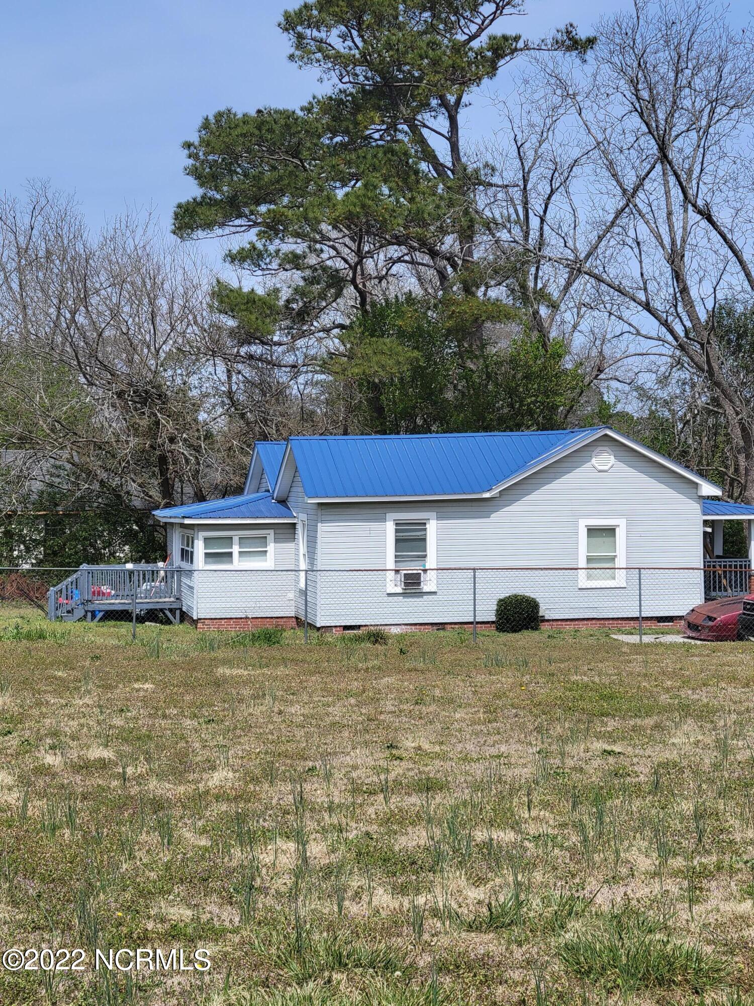 186 School Street Rockingham, NC 28379 - Photo 27 of 27 20220329_122358