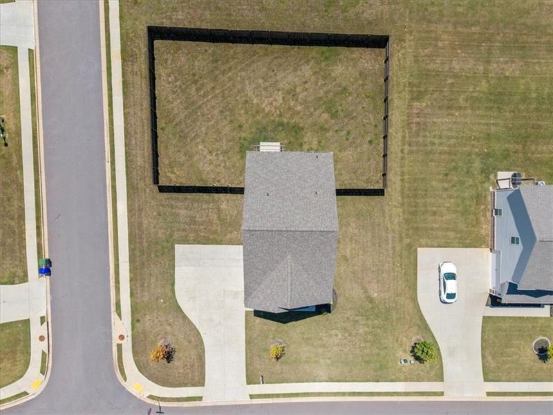 737 Woody Drive Monroe, GA 30655 - Photo 3 of 43