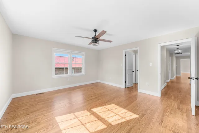 $278,500 | 212 Ellison Road, La Follette, TN 37766