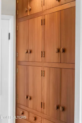 $278,500 | 212 Ellison Road, La Follette, TN 37766