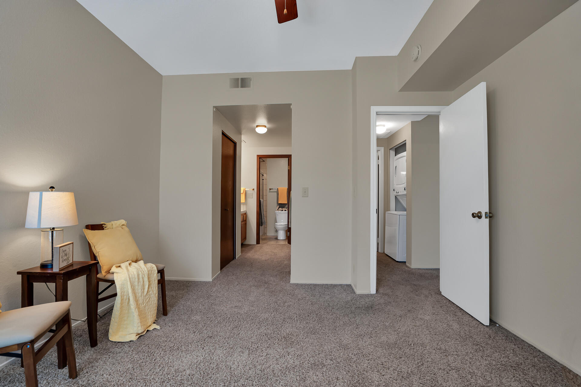 249 Ridgetop Drive, Unit 141 Redding, CA 96003 - Photo 13 of 25 Primary Bedroom Suite