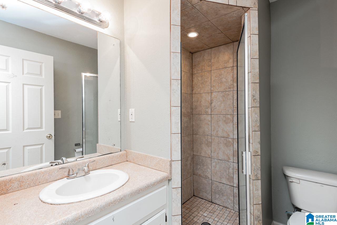 310 Mardis Lane Alabaster, AL 35007 - Photo 14 of 34