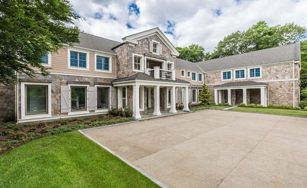 4 Summit Road Weston, MA 02493 - Photo 28 of 30 front view of a house with a yard