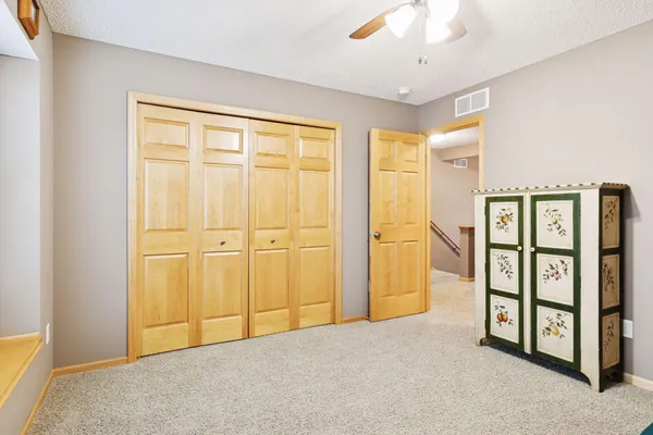 $345,000 | 3124 Frontier Drive, Woodbury, MN 55129
