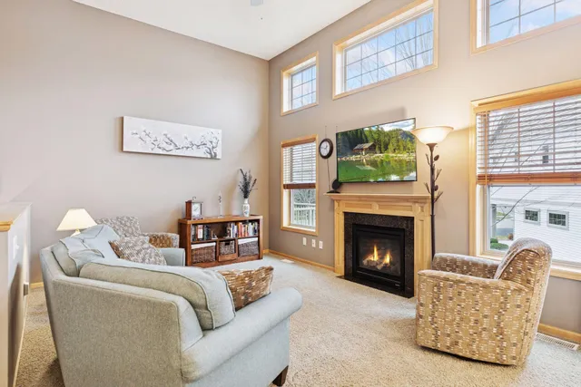 $345,000 | 3124 Frontier Drive, Woodbury, MN 55129