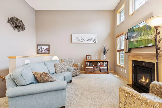 $345,000 | 3124 Frontier Drive, Woodbury, MN 55129