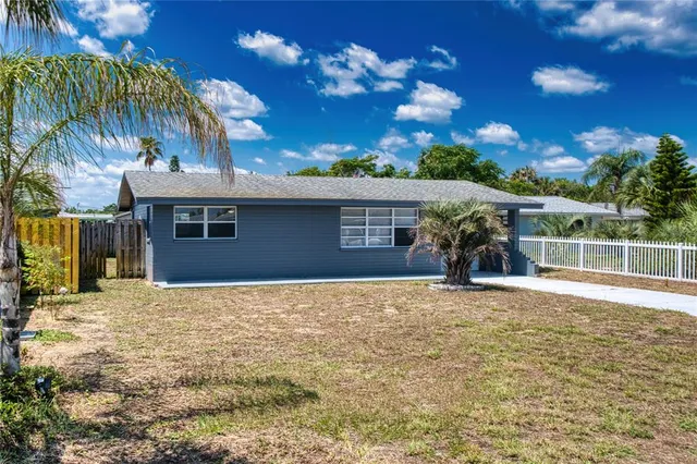 $384,900 | 30 Azalea Drive, Ormond Beach, FL 32176