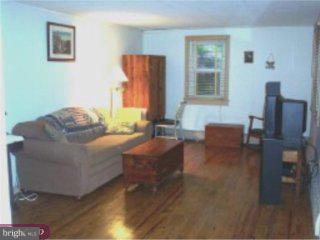 2070 Hendricks Road Pennsburg, PA 18073 - Photo 4 of 5