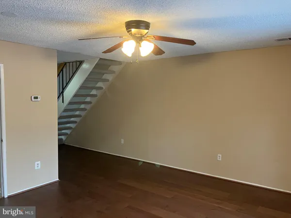 $2,450 | 2294 White Cornus Lane, Reston, VA 20191