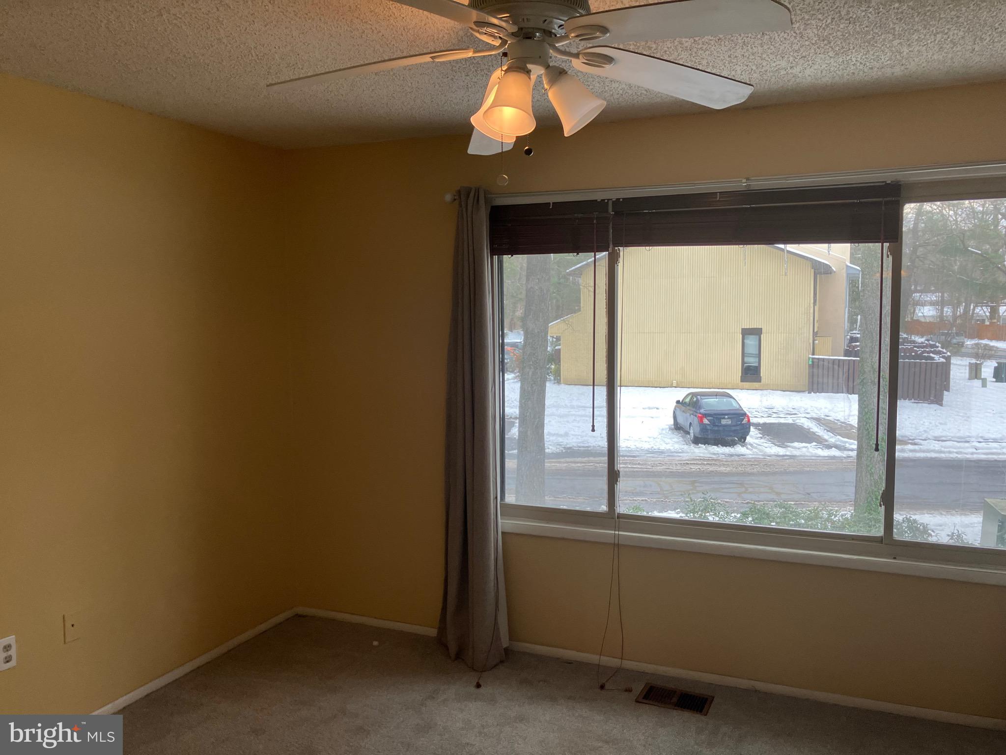 2294 White Cornus Lane Reston, VA 20191 - Photo 15 of 23