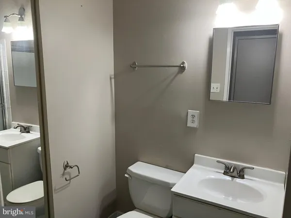 $2,450 | 2294 White Cornus Lane, Reston, VA 20191