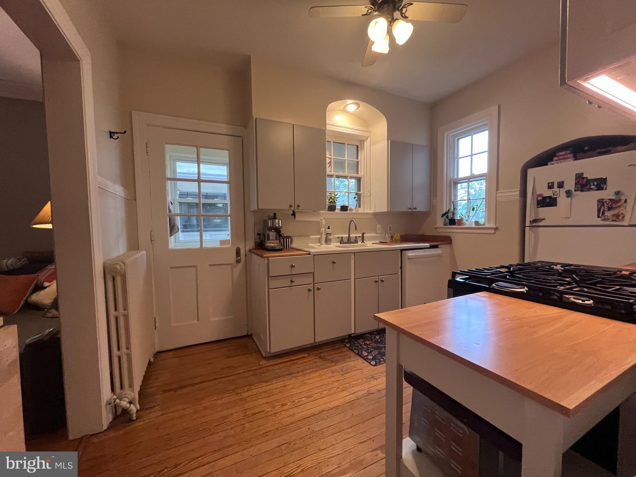 4036 Roland Avenue, Unit 1 Baltimore, MD 21211 - Photo 8 of 17