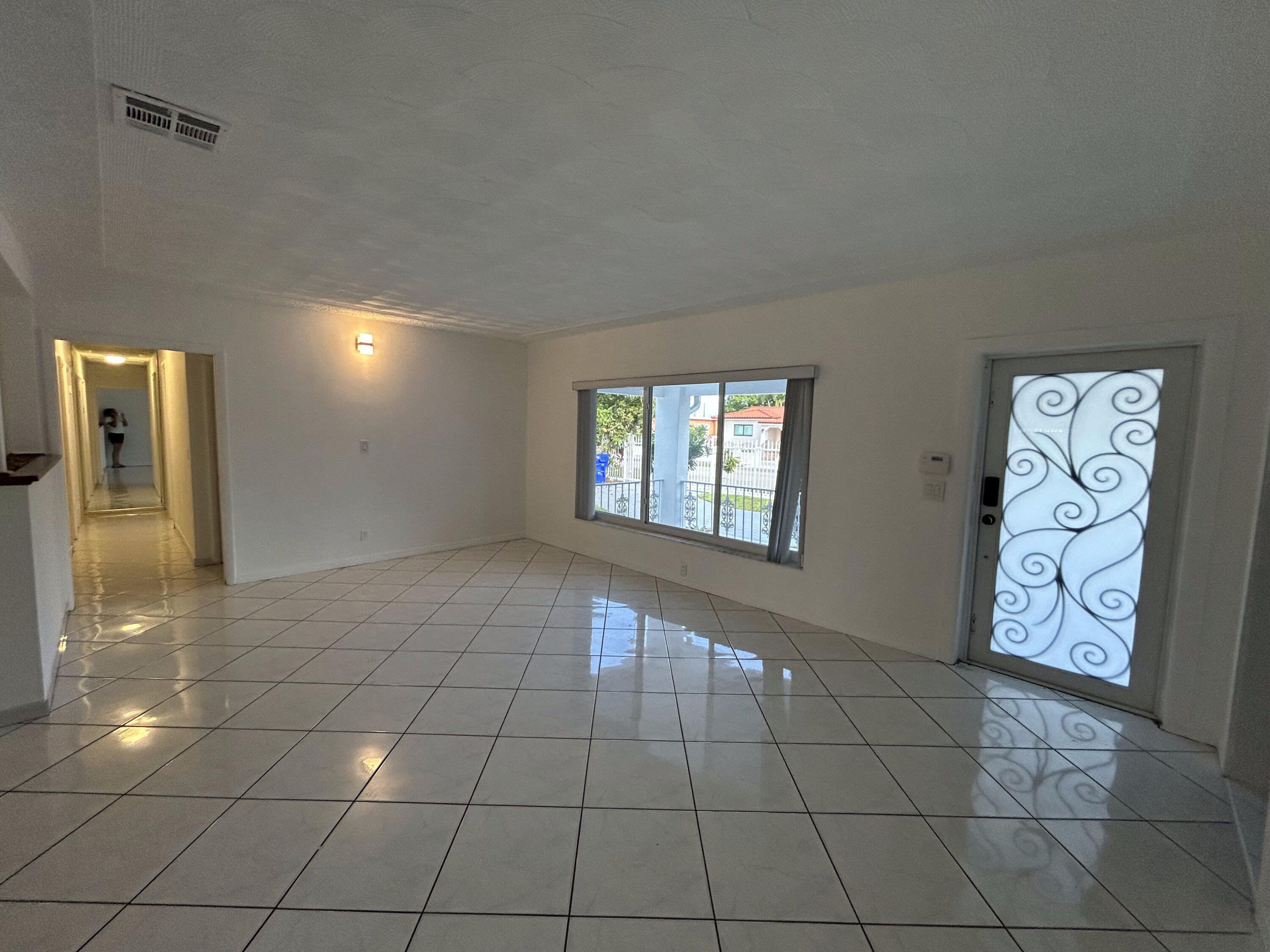 5757 Southwest 3rd Street Miami, FL 33144 - Photo 13 of 71 IMG_6325