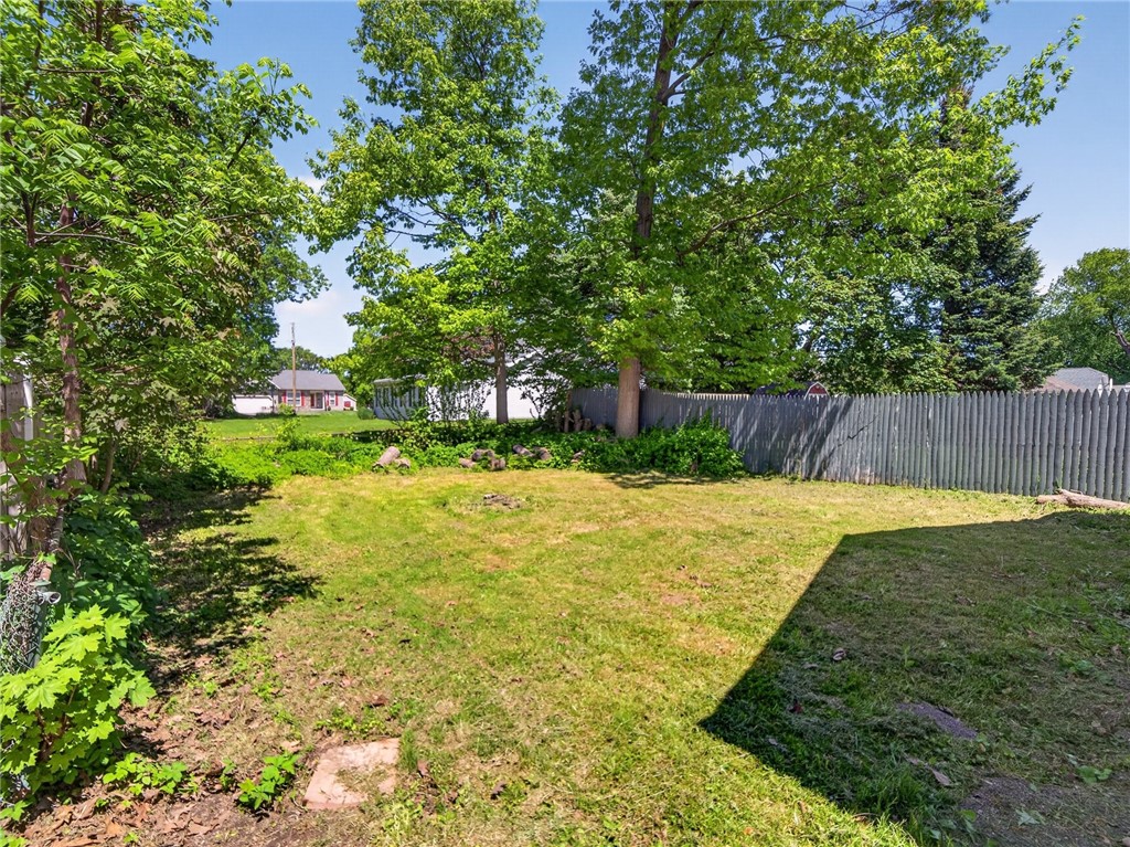 81 Camden Street Rochester, NY 14612 - Photo 11 of 21