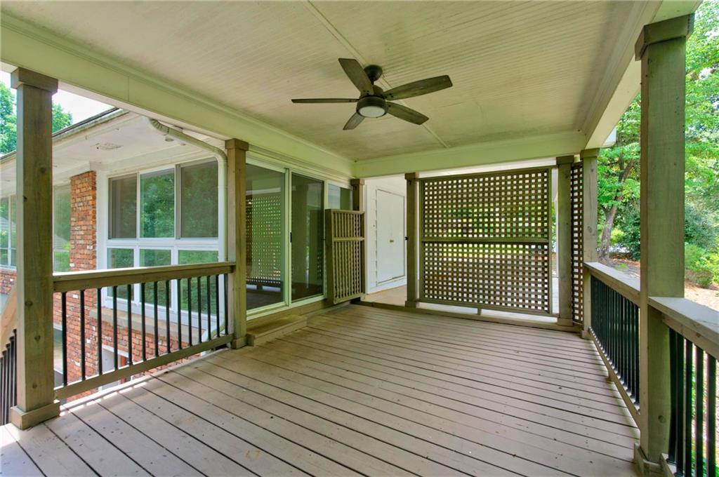 6311 Hunting Creek Road Northeast Atlanta, GA 30328 - Photo 31 of 42