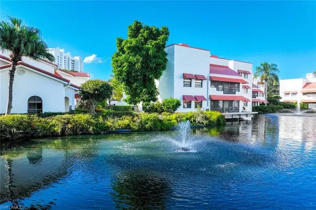 a view of a lake with houses