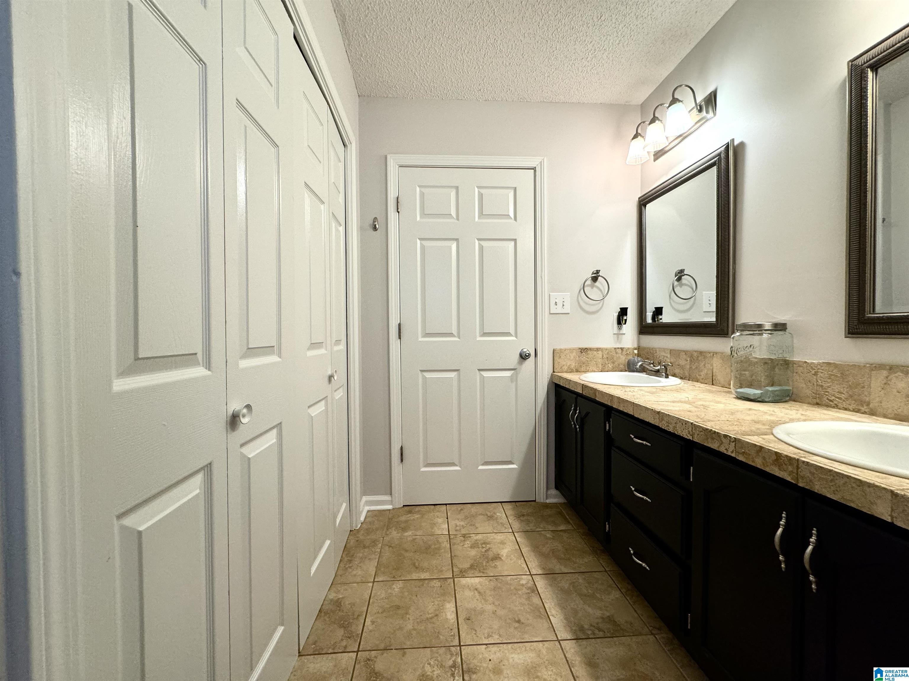5185 South Shades Crest Road Bessemer, AL 35022 - Photo 20 of 34