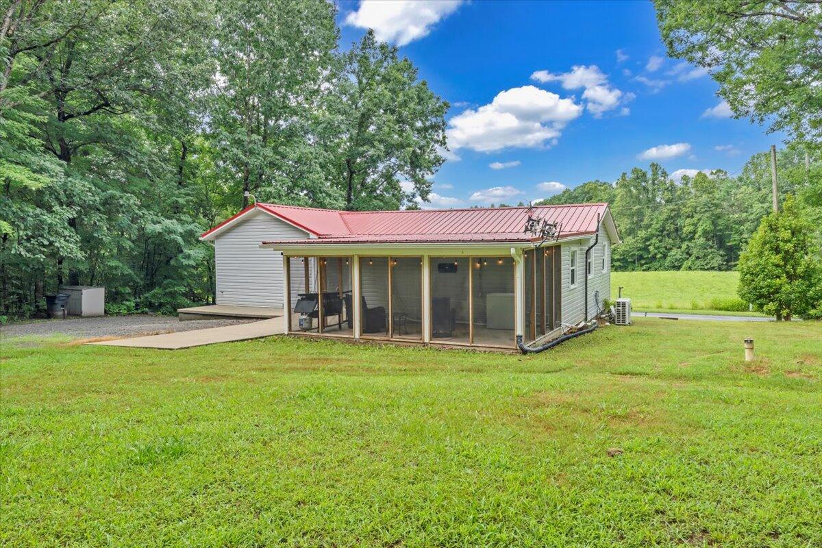 187 Fiddlers Green Road Bassett, VA 24055 - Photo 46 of 52 48-MIB05205