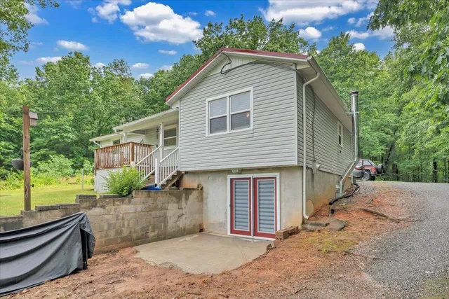 $213,000 | 187 Fiddlers Green Road, Bassett, VA 24055