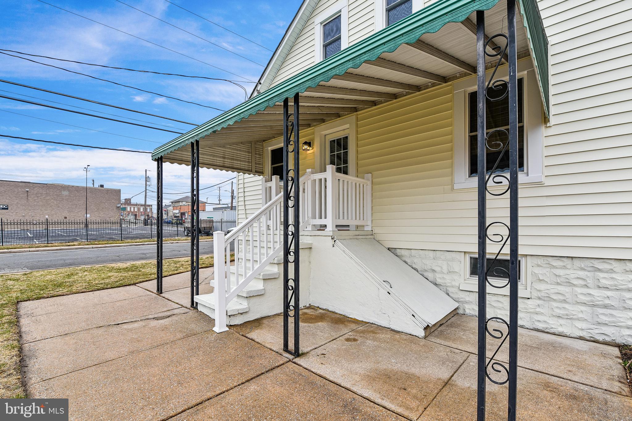 100 Margaret Avenue Baltimore, MD 21221 - Photo 44 of 44 a view of a balcony