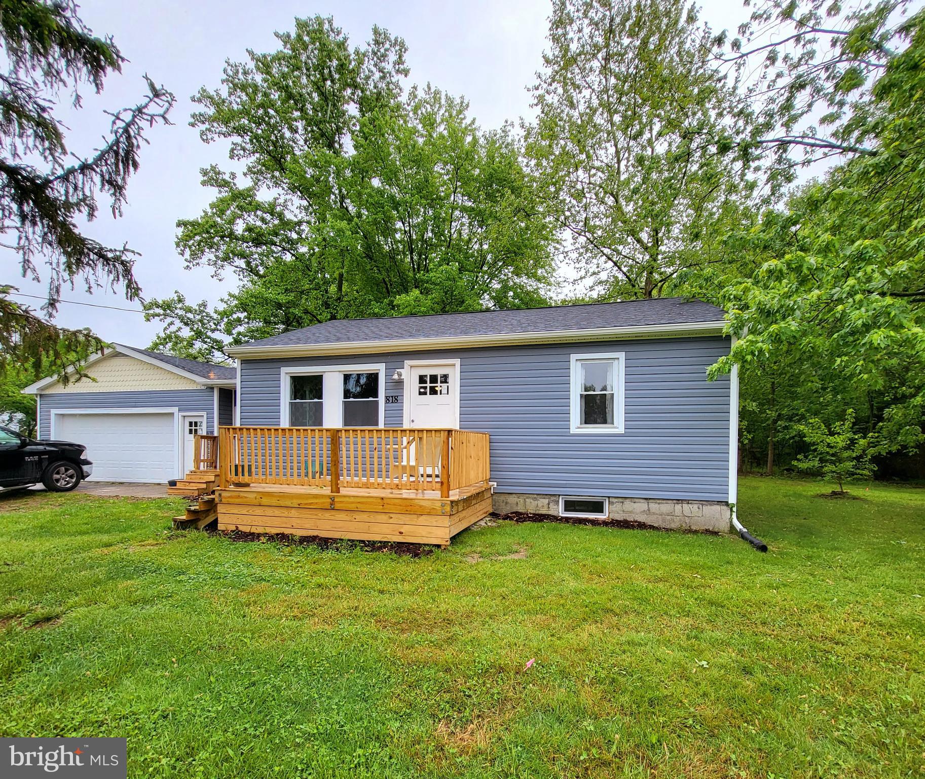 818 Yoder Drive Hartly, DE 19953 - Photo 2 of 41