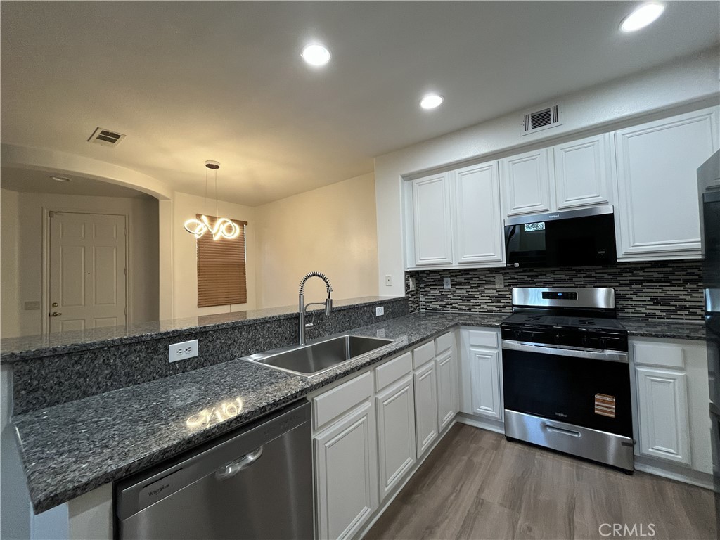 7744 Chambray Place, Unit 3 Rancho Cucamonga, CA 91739 - Photo 16 of 53