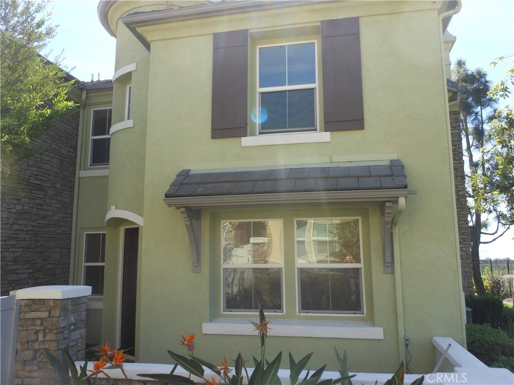 7744 Chambray Place, Unit 3 Rancho Cucamonga, CA 91739 - Photo 5 of 53 Front Patio
