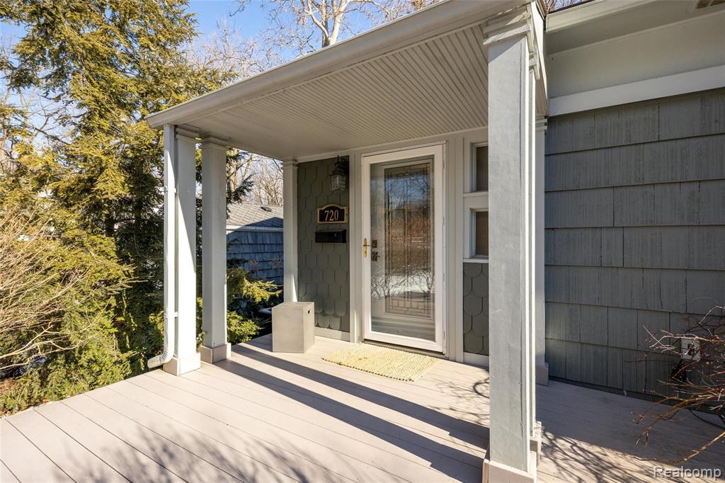 720 Sunset Road Ann Arbor, MI 48103 - Photo 4 of 36