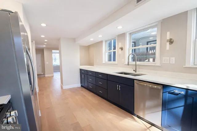 $260,000 | 305 Herr Street, Harrisburg, PA 17102