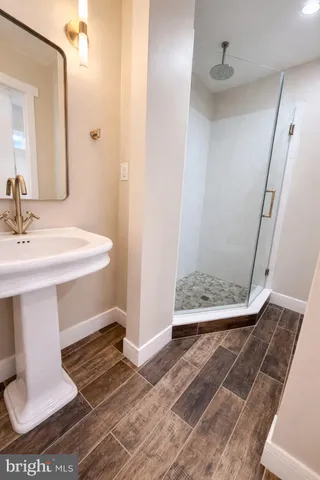 $260,000 | 305 Herr Street, Harrisburg, PA 17102