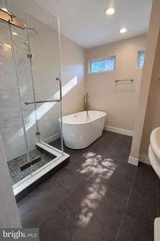 $260,000 | 305 Herr Street, Harrisburg, PA 17102