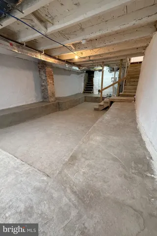 $260,000 | 305 Herr Street, Harrisburg, PA 17102