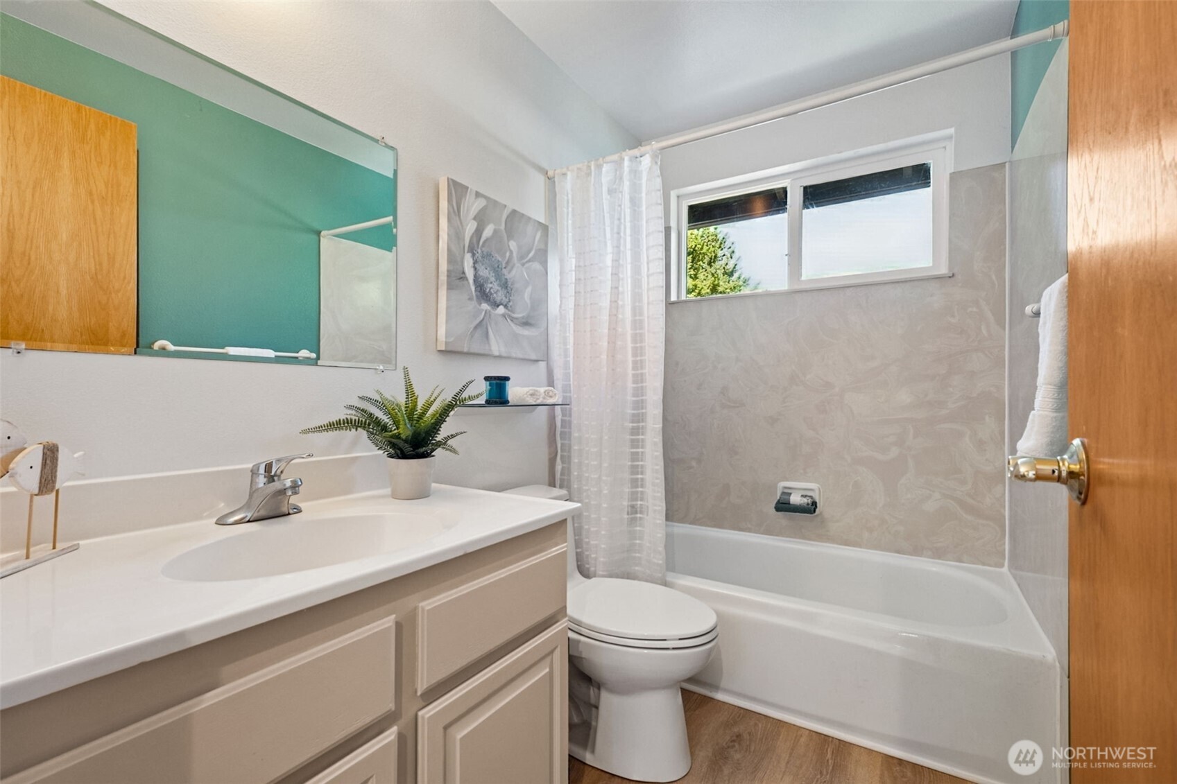 1615 Pierce Avenue Southeast Renton, WA 98058 - Photo 13 of 26 Gallery Image 13