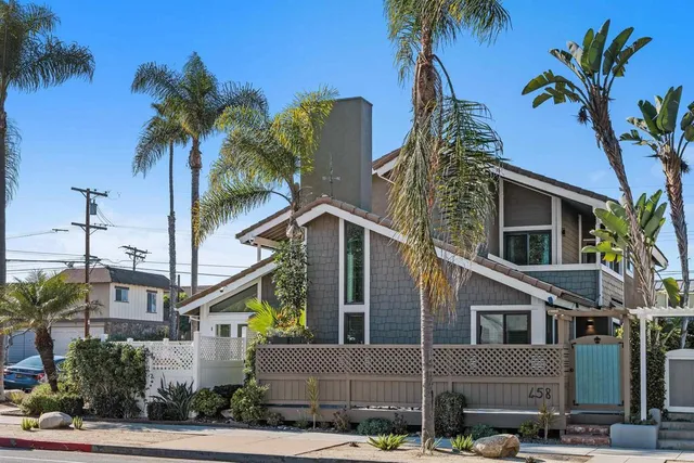 $2,300,000 | 458 3rd Street, Encinitas, CA 92024