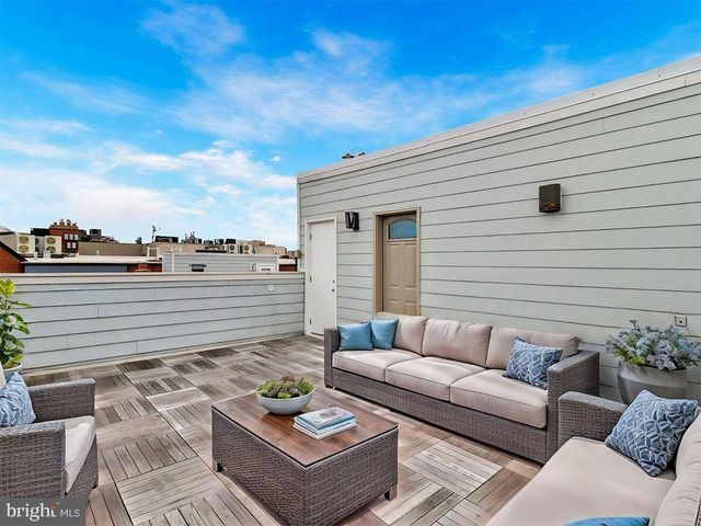 $850,000 | 1476 Harvard Street Northwest, Unit PH, Washington, DC 20009