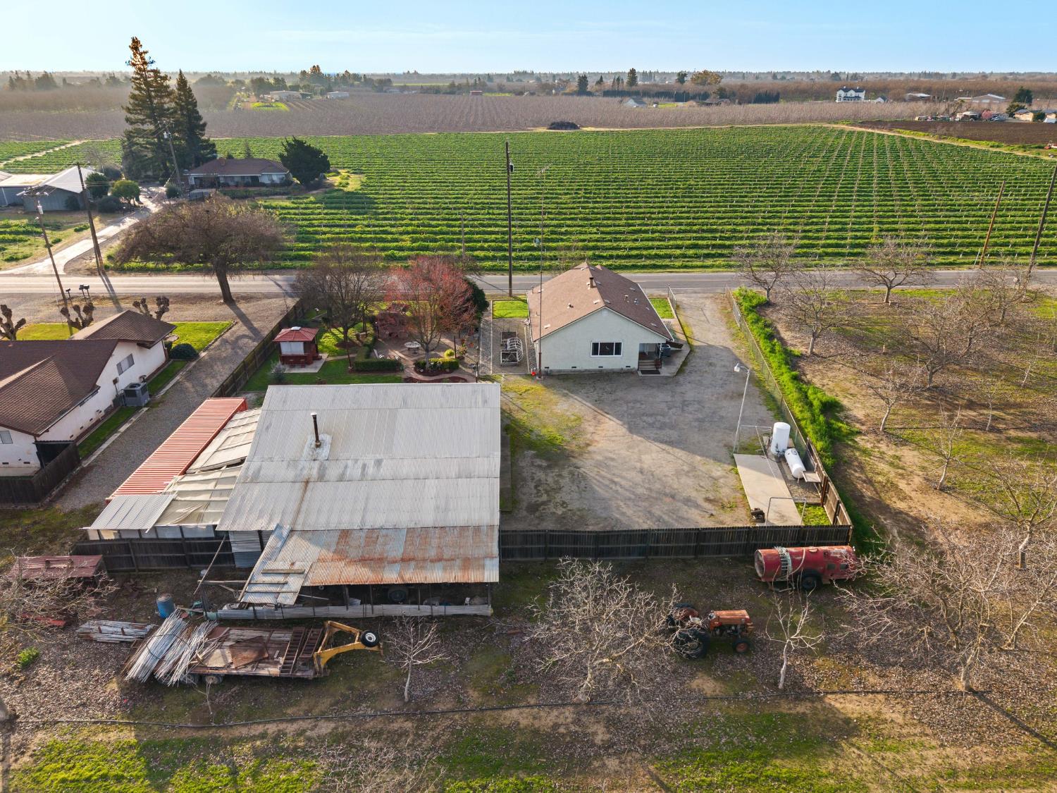 5610 North Confer Road Stockton, CA 95215 - Photo 38 of 40 Drone view of property.