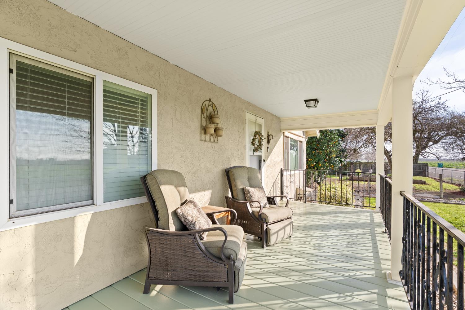 5610 North Confer Road Stockton, CA 95215 - Photo 5 of 40 Front Porch, bungalow main house.