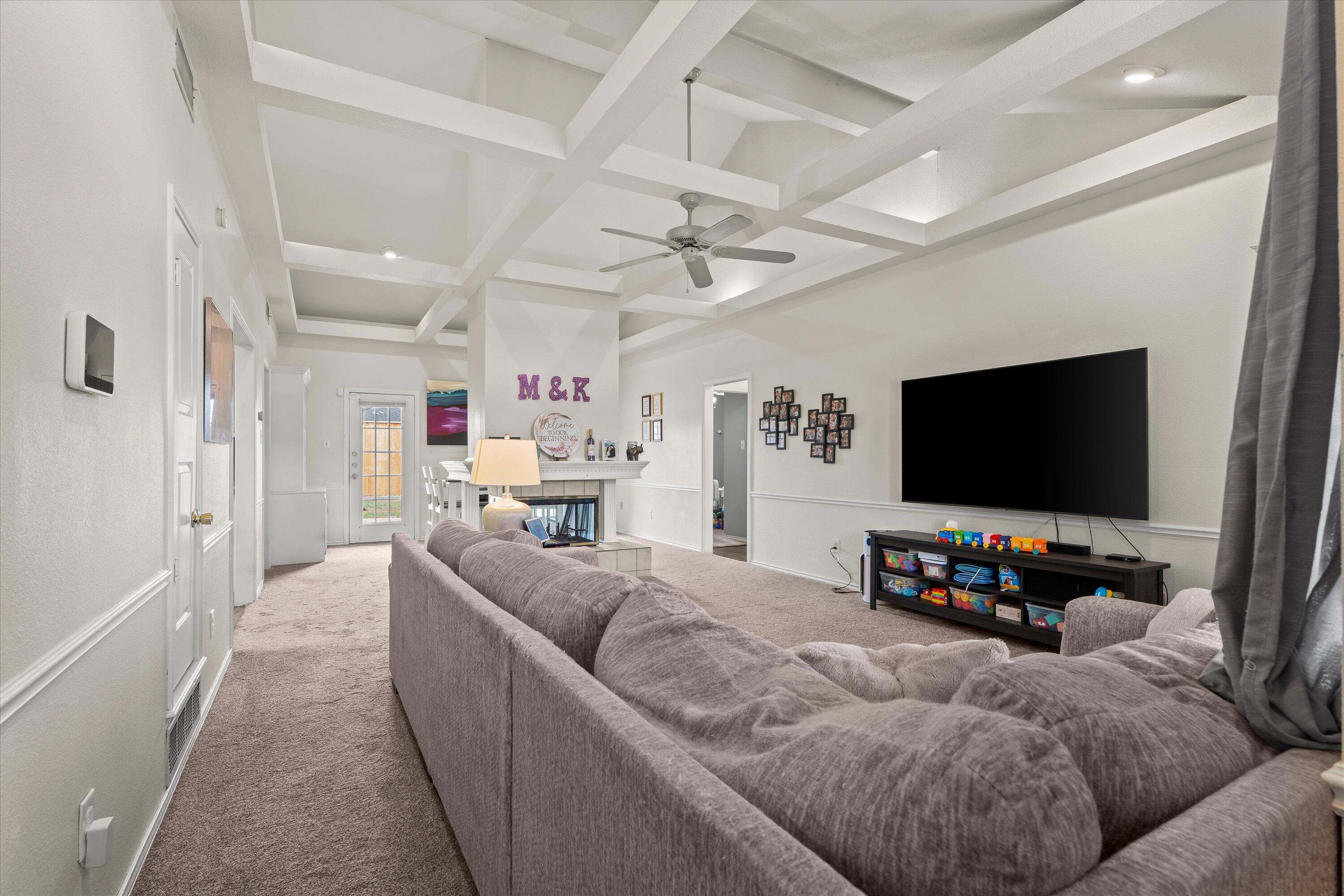 5728 95th Street Lubbock, TX 79424 - Photo 3 of 26 04-5728 95th St