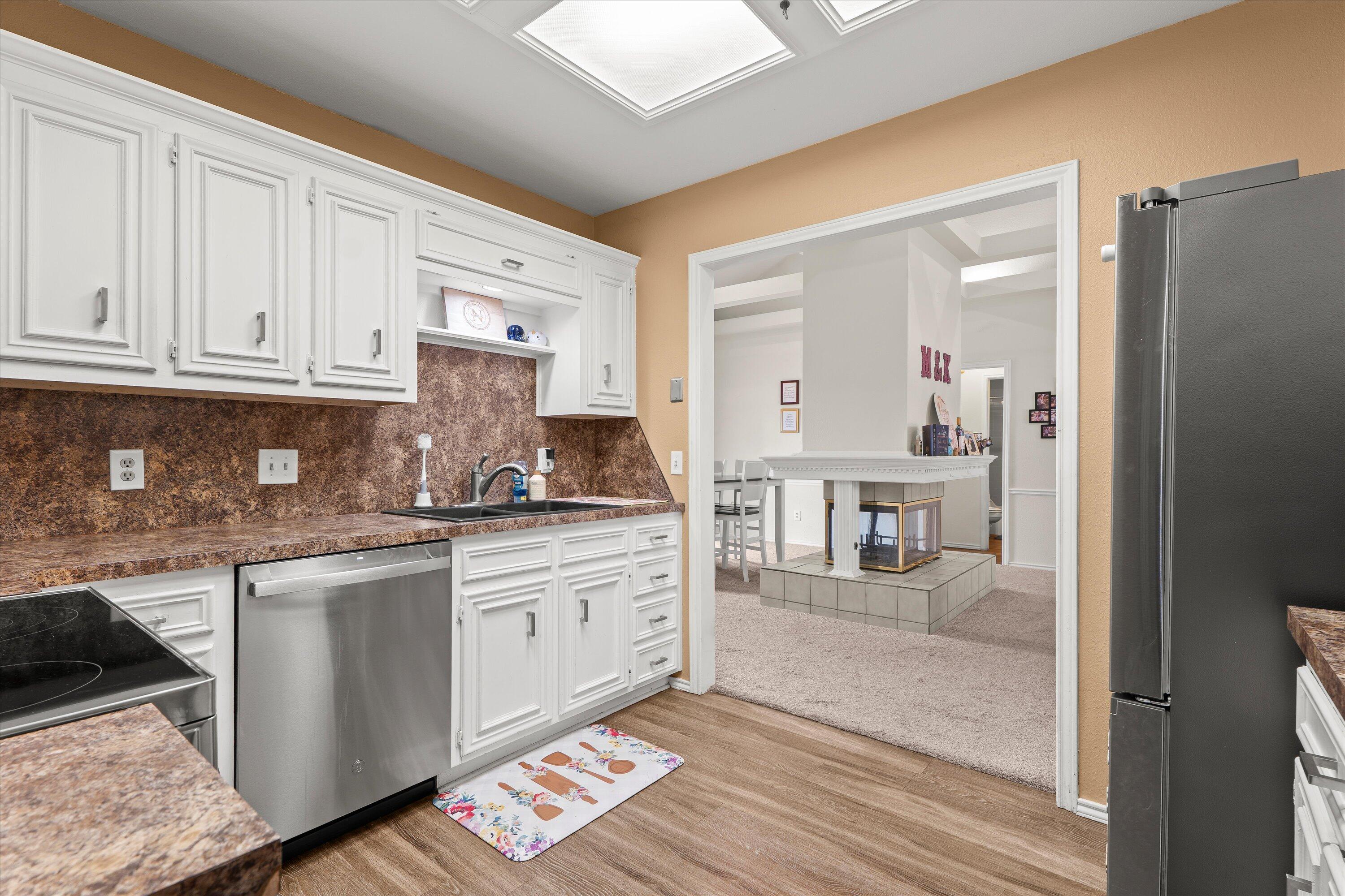 5728 95th Street Lubbock, TX 79424 - Photo 10 of 26 11-5728 95th St