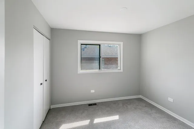 $258,700 | 18037 Edwards Avenue, Country Club Hills, IL 60478