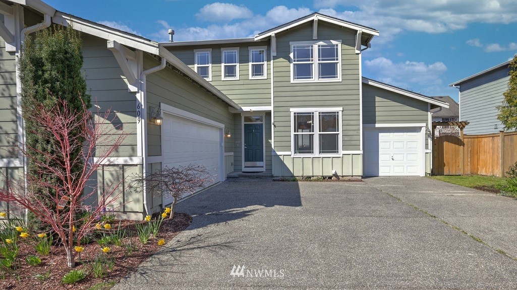 609 Pasco Place Northeast Renton, WA 98059 - Photo 2 of 30