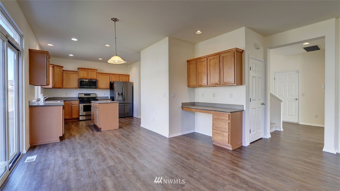 609 Pasco Place Northeast Renton, WA 98059 - Photo 18 of 30