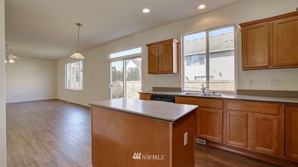 609 Pasco Place Northeast Renton, WA 98059 - Photo 19 of 30